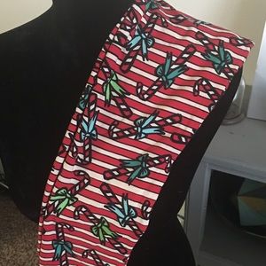 Brand 🆕 LLR Christmas legging